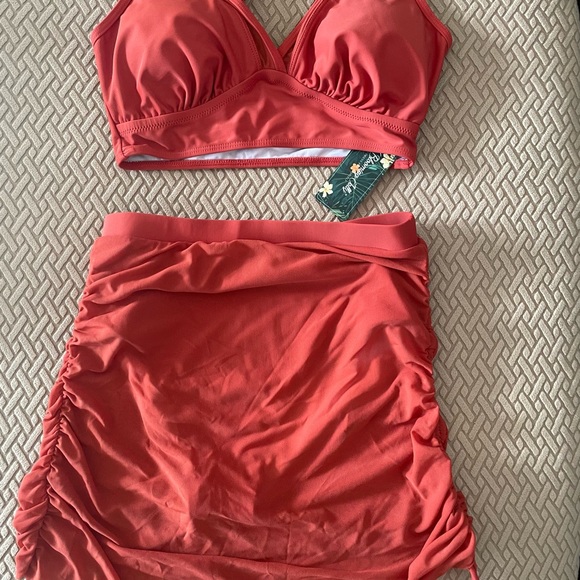 Orange Women's Swim Set - Picture 5 of 5
